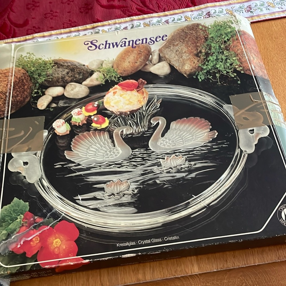 Schwanensee Lead Crystal Platter